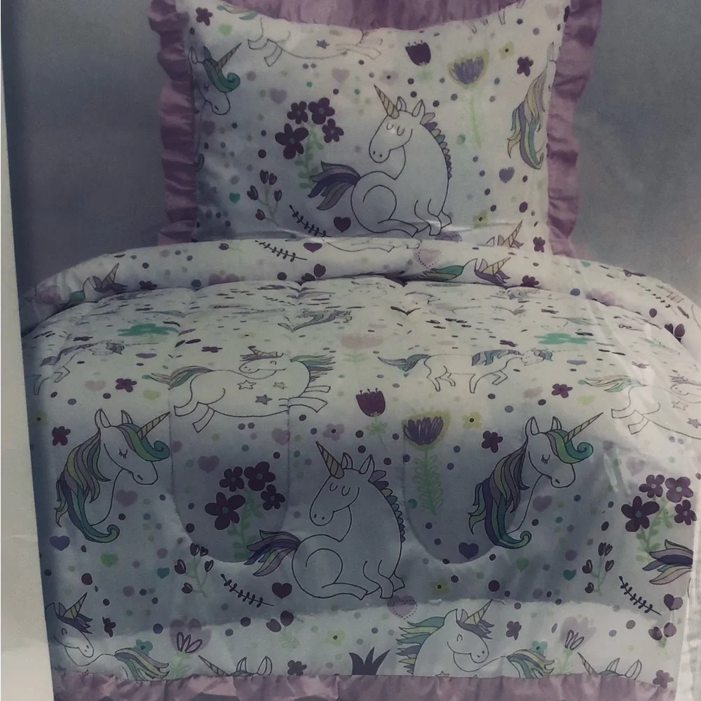 2piece Comforter set Unicorn flowers hearts printed white pink. Twin size